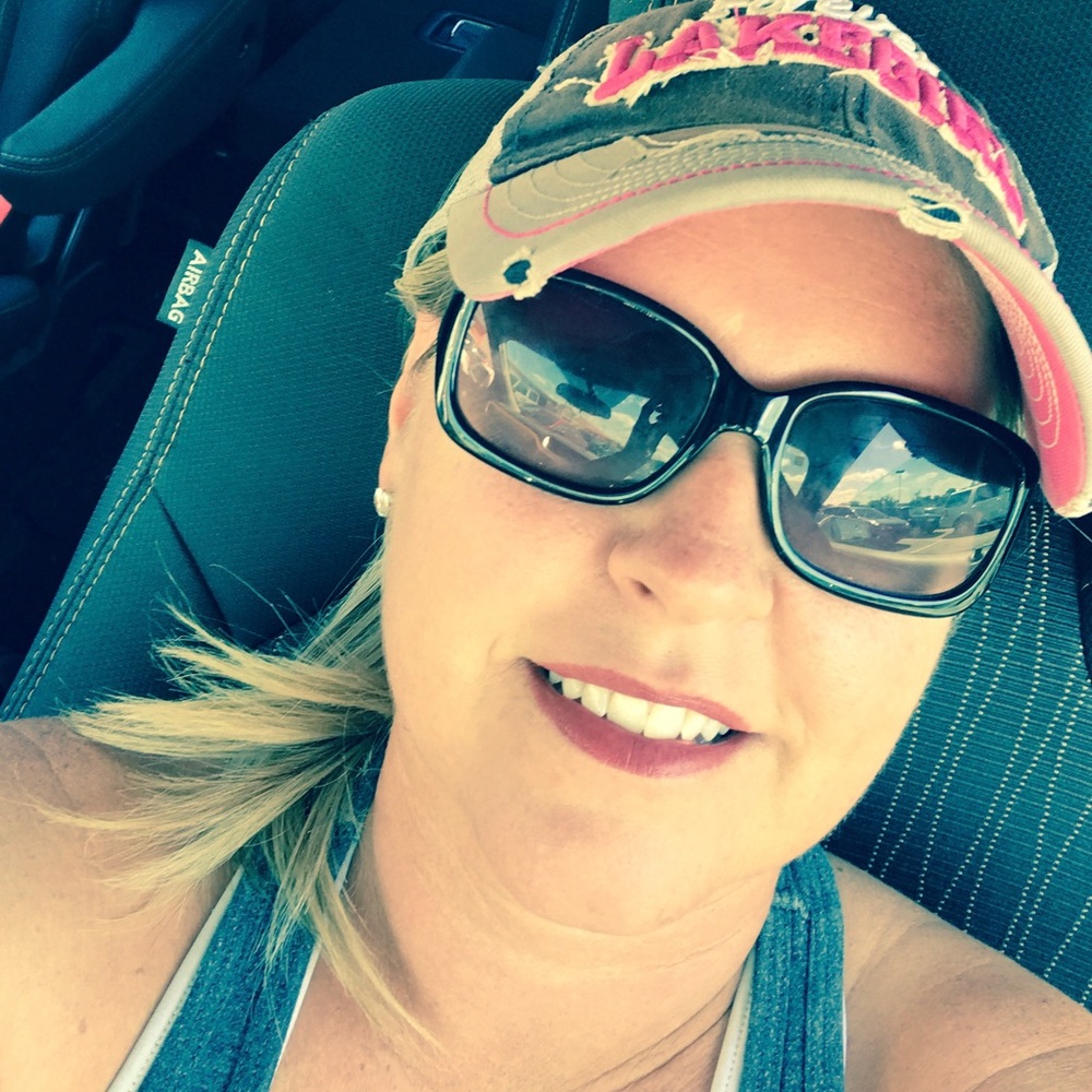 Meet your Posher, Rhonda